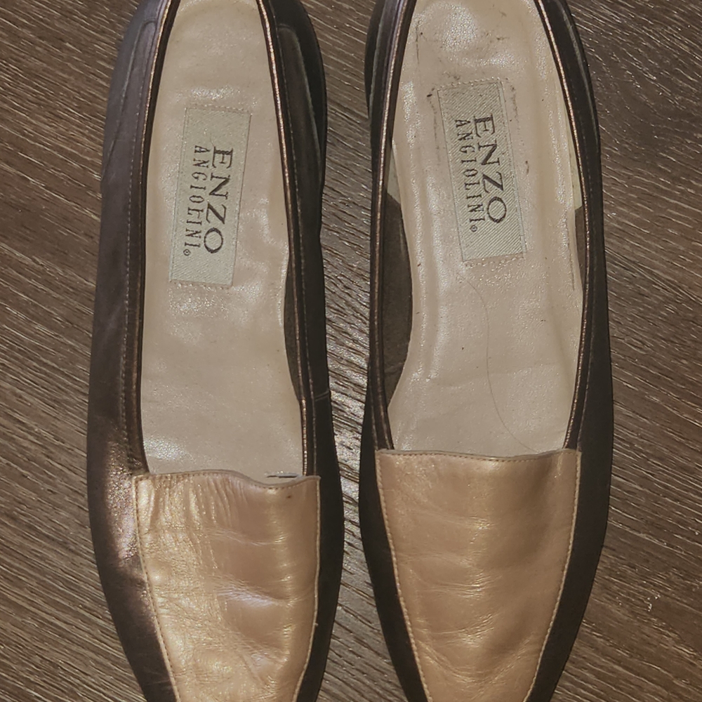 Enzo Angiolini Women's Brown and Gold Loafers 9N